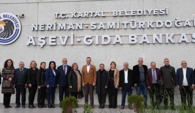 Kartal Belediyesi Muhtarları Aşevi ve Afet İşleri Müdürlüğü’nde Ağırladı