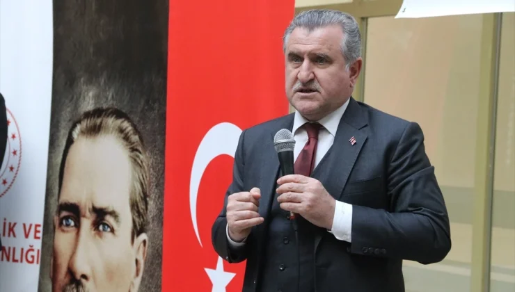 Gençlik ve Spor Bakanı Osman Aşkın Bak: Türkiye Yüzyılı gençlerin yüzyılı olacak