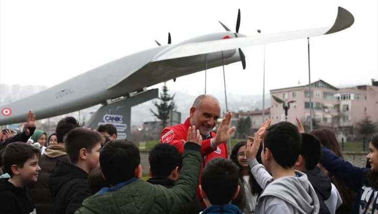 Samsun’da Özdemir Bayraktar Keşif Kampüsü’nde Bayraktar Akıncı TİHA sergileniyor