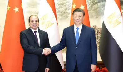 Çin Cumhurbaşkanı Xi Jinping, Mısır Cumhurbaşkanı Abdulfettah es-Sisi ile görüştü