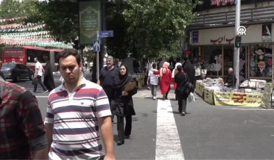 İranlılar yeni cumhurbaşkanını seçmek için yarın sandık başına gidiyor