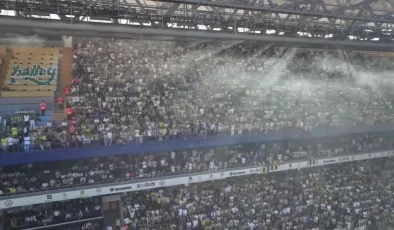 Jose Mourinho Fenerbahçe ile İki Yıllık Sözleşme İmzaladı