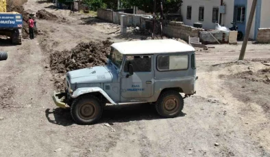 Sivas’ın Zara ilçesinde 40 yıllık araç hizmete devam ediyor