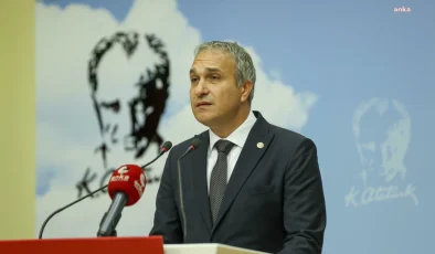 Suat Özçağdaş’tan Yusuf Tekin’e: “Geçici Koruma Statüsündeki Kaç Öğrenciye Okula Gelmedikleri Halde Not Verilmiş ve Karne Düzenlenmiştir”