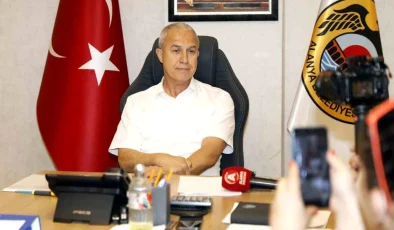 Alanya Belediye Başkanı Özçelik: “Biz yıkmaya değil, var olanı daha iyi yapmaya geldik”