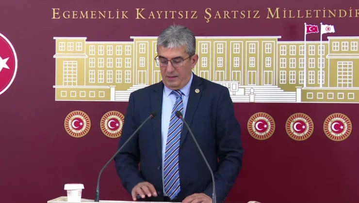 Gökhan Günaydın: “Yakında Kurulacak Halk İktidarıyla Kamu Hazinesine Uzanan Eller O Hazineden Çektirilecektir”