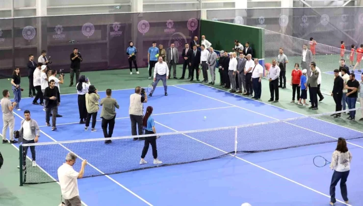 Karatay Belediyesi Kapalı Tenis Kortu açıldı