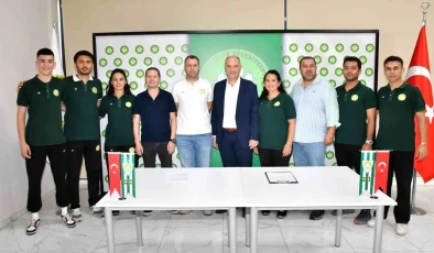 Manisa Büyükşehir Belediyespor Kadın Voleybol Takımı, Baş Antrenör Caner Doğançay ile sözleşme yeniledi