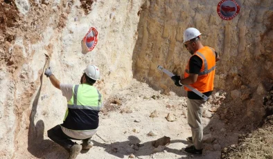 Şanlıurfa ve Adıyaman arasındaki Bozova Fay hattı inceleniyor