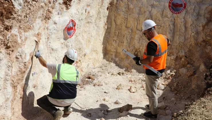 Şanlıurfa ve Adıyaman arasındaki Bozova Fay hattı inceleniyor