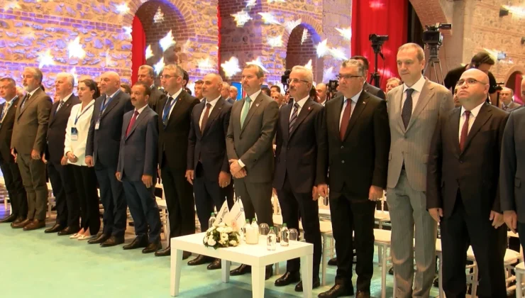 Ulaştırma ve Altyapı Bakanı Abdulkadir Uraloğlu: Türkiye’nin konteyner limanları dünyada ilk 100 liman arasında