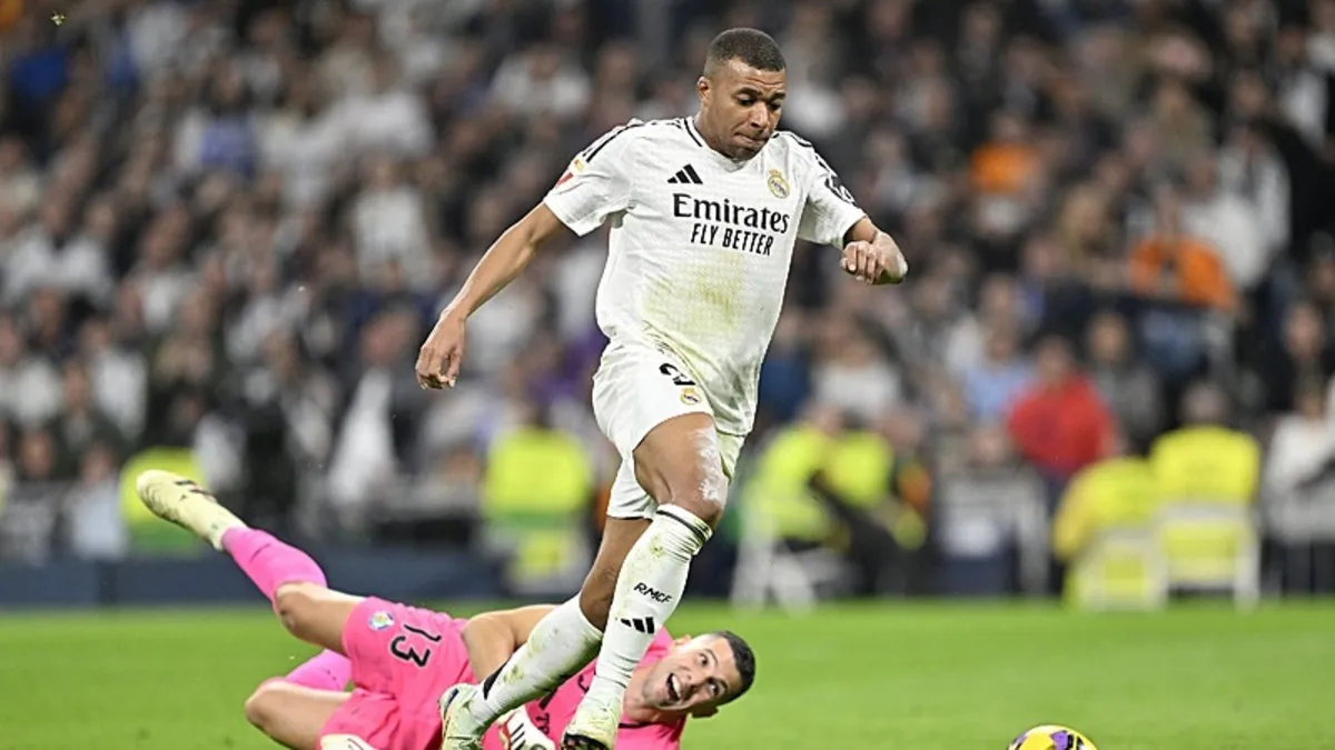 Real Madrid’de Carlo Ancelotti’den flaş Mbappe sözleri!